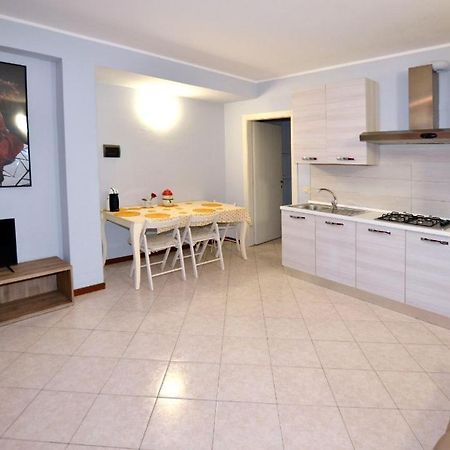 Appartamento Capolaterra Desenzano del Garda Bagian luar foto