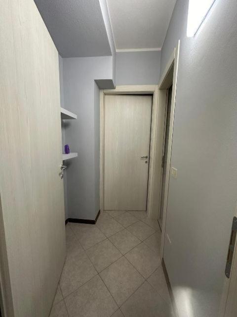 Appartamento Capolaterra Desenzano del Garda Bagian luar foto