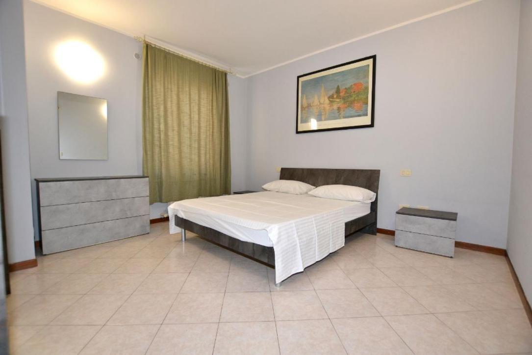 Appartamento Capolaterra Desenzano del Garda Bagian luar foto