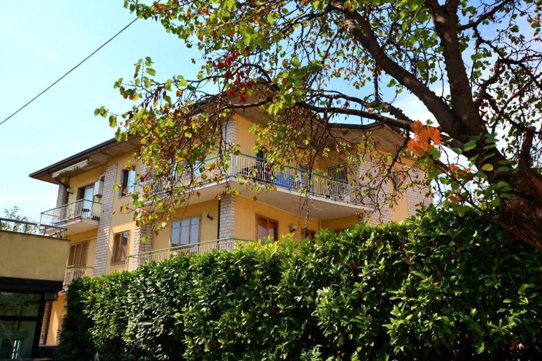 Appartamento Capolaterra Desenzano del Garda Bagian luar foto
